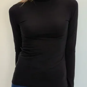 Pack X2 Poleras Mujer Modal Frisadas Basicas Por Talle Blanco/negro 2 Lisa
