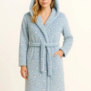 Bata Polar Soft Gofrada Con Capucha Y Bolsillos Corta 7410 Luna Celeste 1